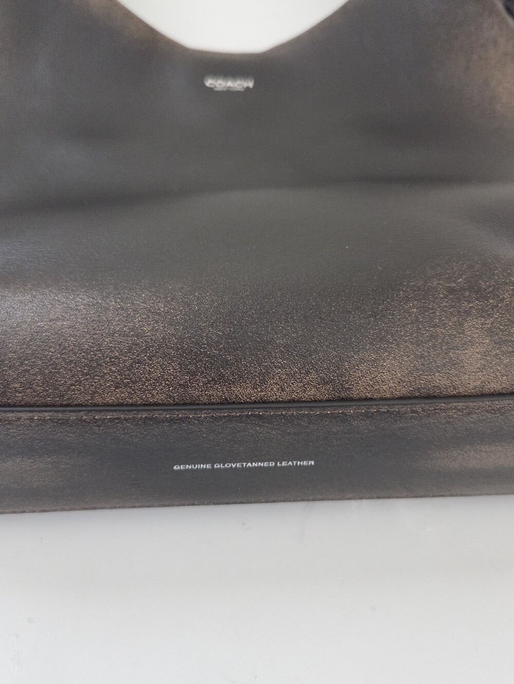 Coach Brooklyn Hobo Bag 28 In Loved Leather - Picture 15 of 15